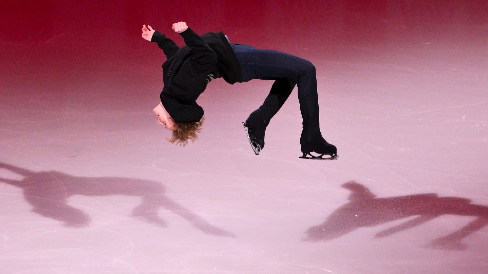 WATCH: Ilia Malinin debut, men's figure skating event ends in upset – NBC Chicago