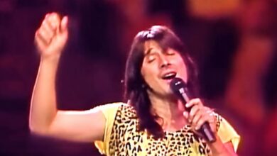 Steve Perry performing with Journey in Houston in 1981